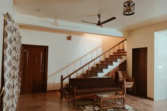 The Viyal villa, Salem