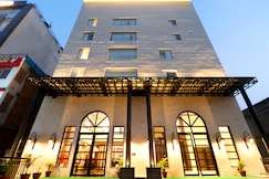 Hotel Palmdale Zirakpur Chandigarh, Mohali