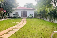 NH Farmhouse @Shamshabad -Pool, BBQ, Box cricket, Chevella