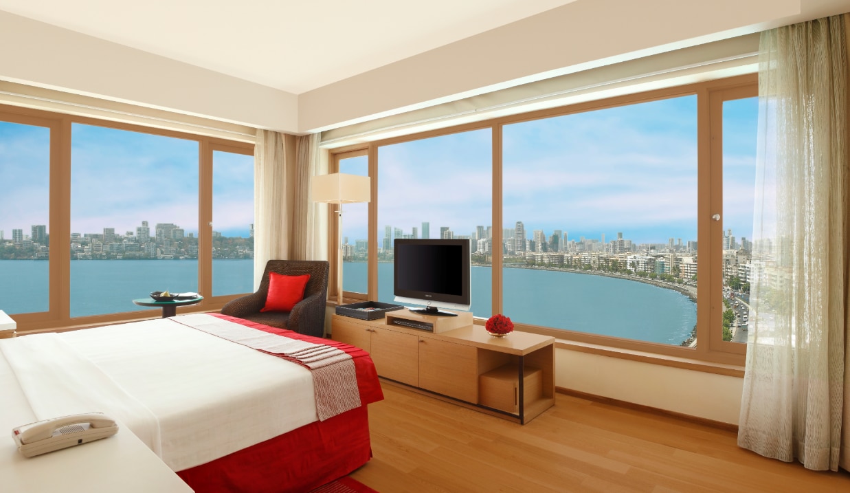 Trident Suite with two way Airport transfers 1