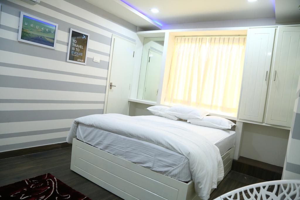 SRI SPARK HOTEL - Tap to explore photos