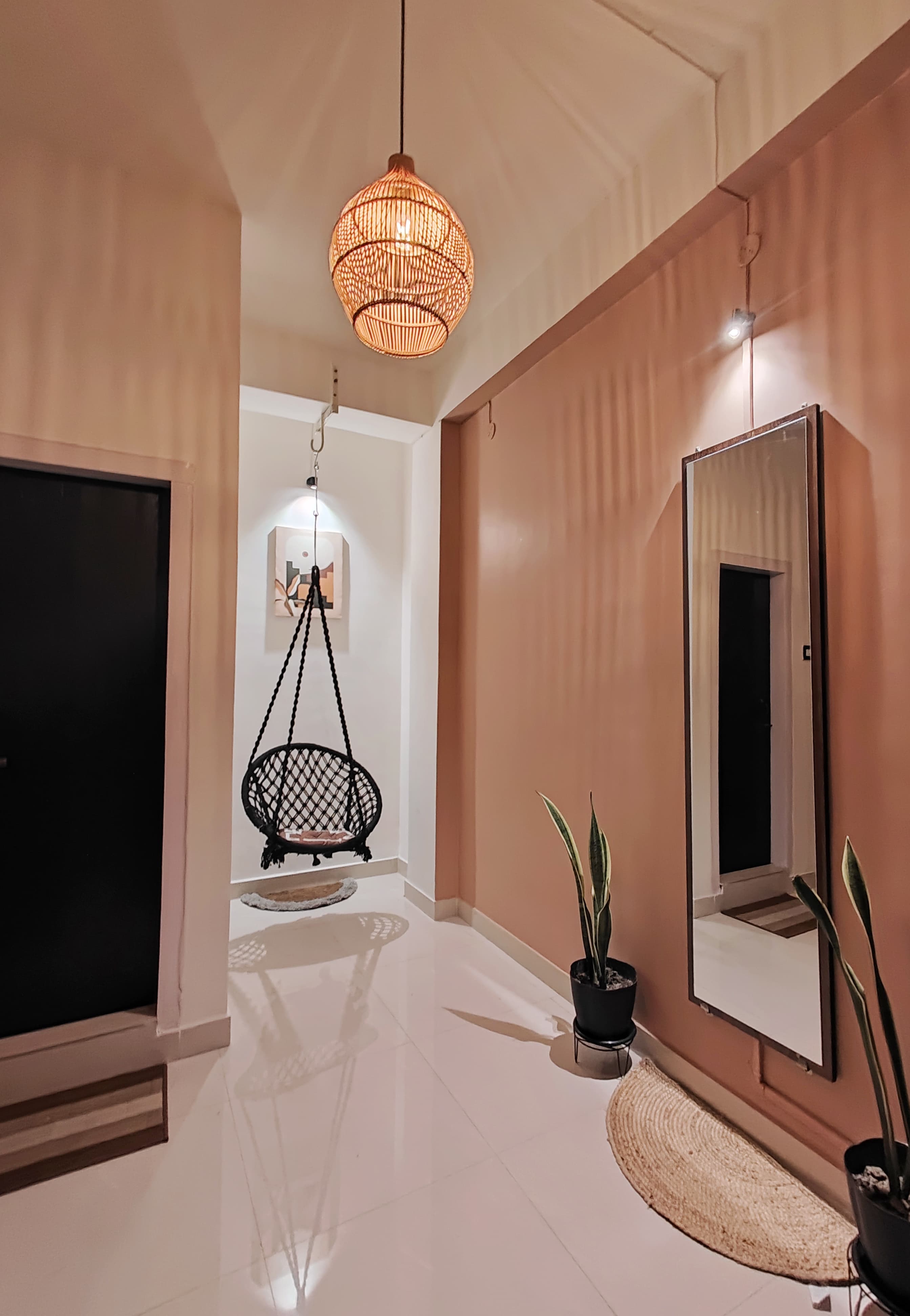 JOY'S RETREAT UNIT - Tap to explore photos