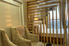 Antique royal suite, Kharar