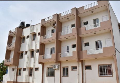 NIRVANA INN Rooms & Suites