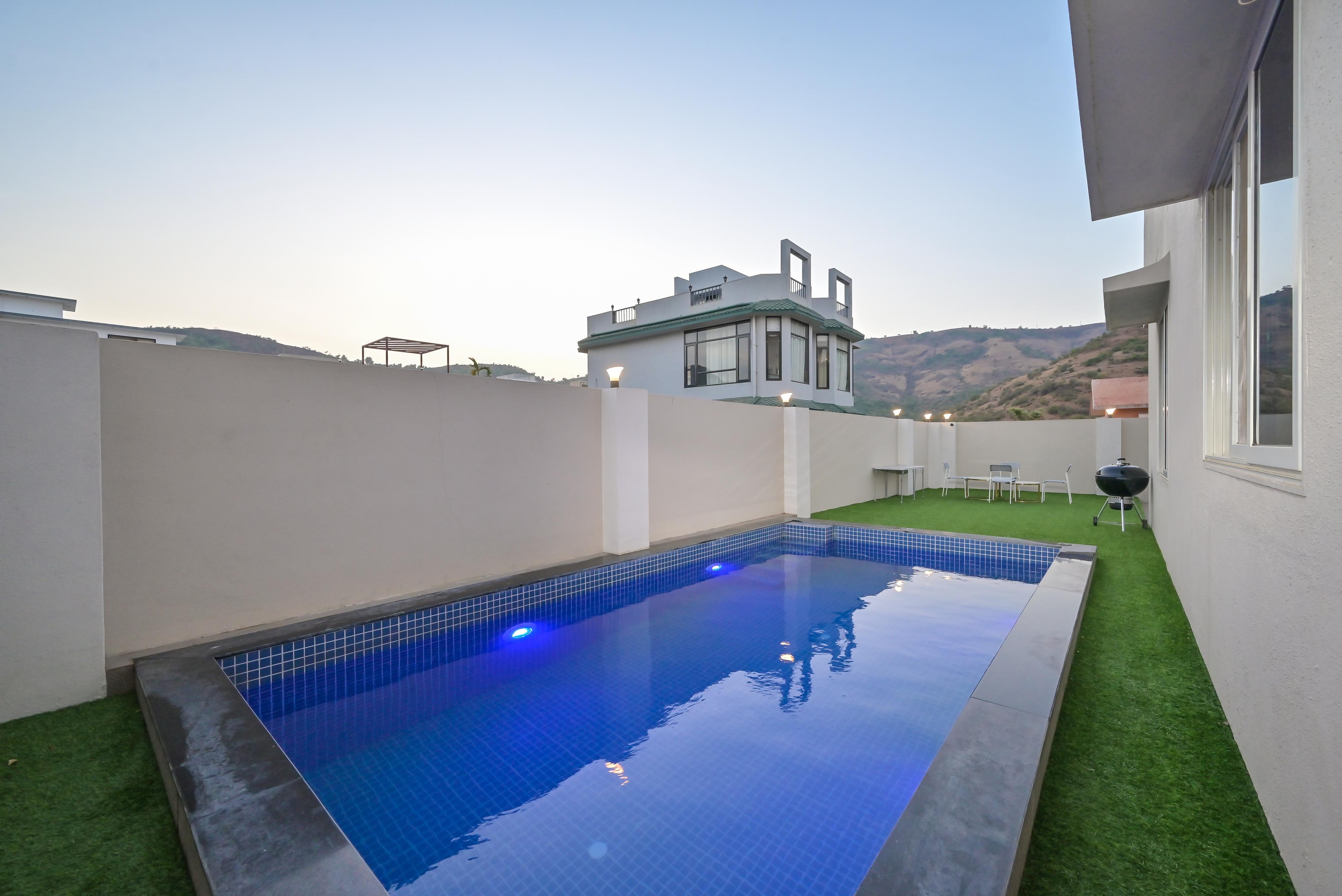 4 BHK Fortune Villa 1 w Private Pool By Jalanta Stays - Tap to explore photos