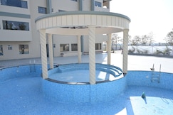 The Grand Heritage, Seoni