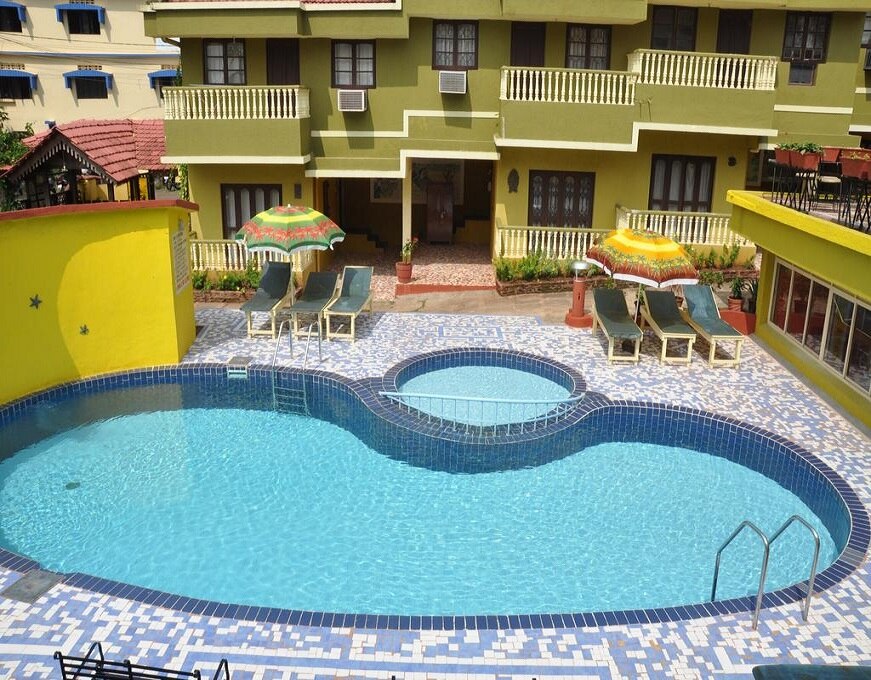 San Joao Holiday Home - Tap to explore photos