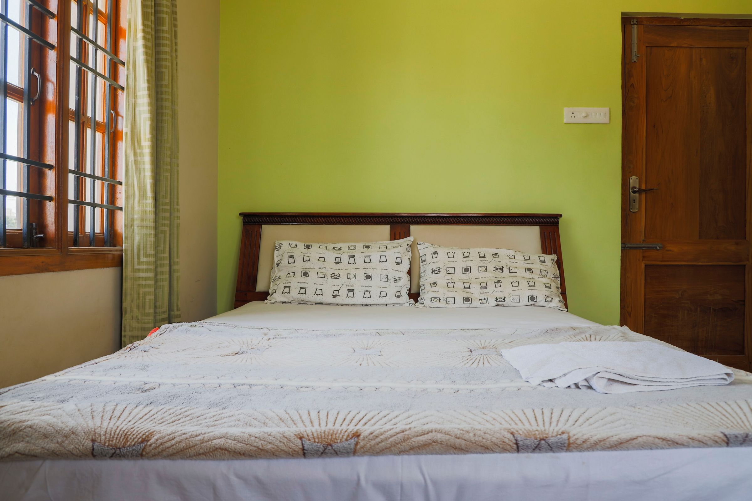 Camalagam Residency - Tap to explore photos