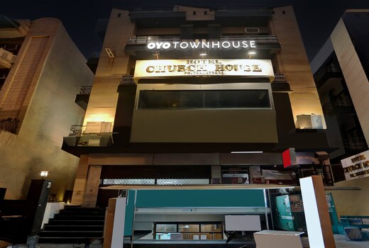 Townhouse Church House Rohini Near Rohini Sector 18 Metro Station