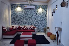 Dks villa Homestay, Agra