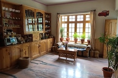 Nathula Homestay | Rooms & Cafe, Leh