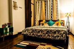 Luxury 6BHK Full Home 1.5 km WhiteTown - Symphony, Pondicherry