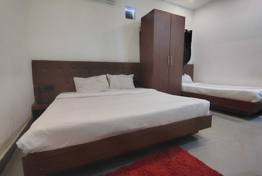 Hotel O Karond Square Bus Terminal Bhopal Formerly Hotel Munmun