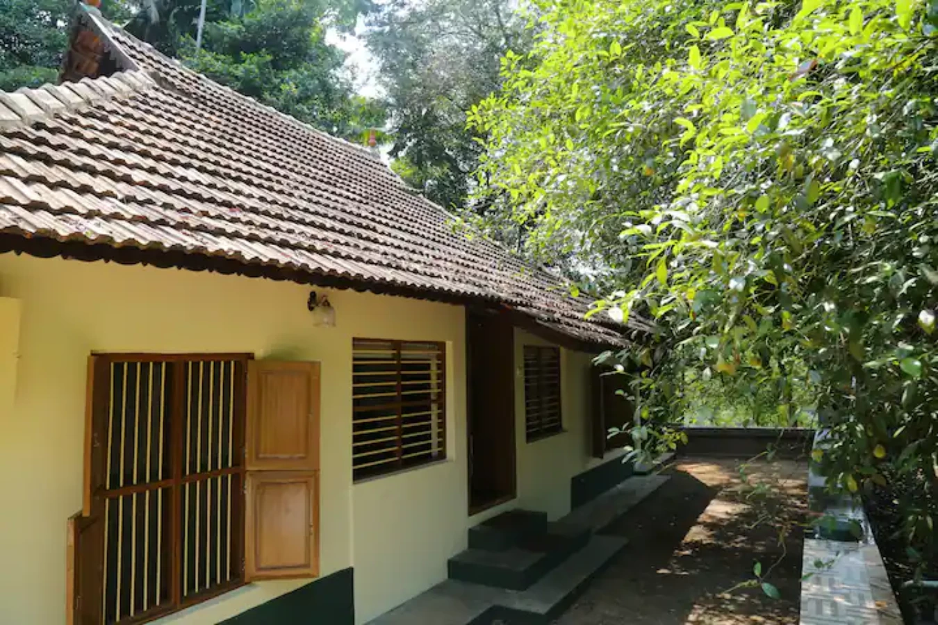The Mana Hertage stay, Kottayam