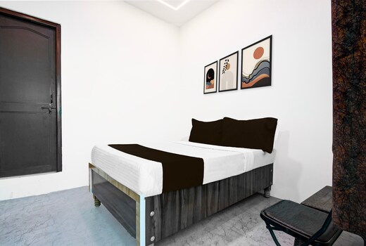 HOTEL O SHIVAY DELUXE