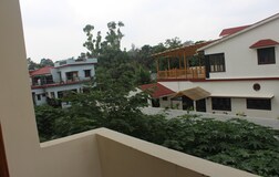 Deluxe AC Room