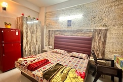 Krishna Cottage Homestay, Vrindavan