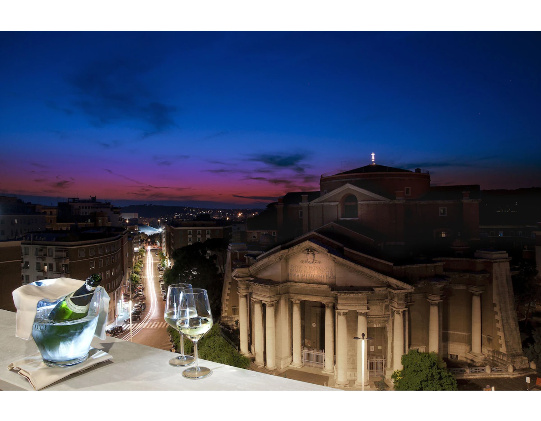 Radisson Blu GHR Hotel, Rome - Tap to explore photos