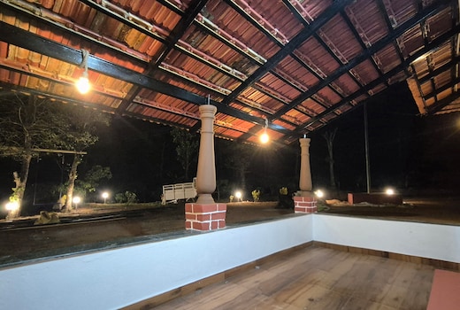 VADHAVI ESTATE STAY