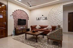 La Vida Eclectic Suites | 10min From Airport, Guwahati