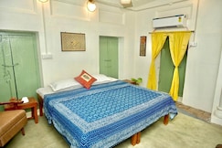 300 Year Old Home Near The Ghats, Varanasi