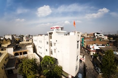 Hotel Diwakar Niwas - 100 Mtr. From Sindhi Camp Bus Stand, Jaipur