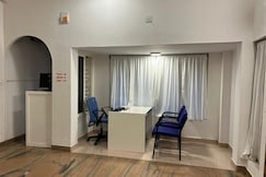 FLYON HOME STAY, Kannur