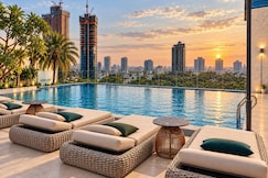 A&EM Art Hotel, هو تشي مينه 