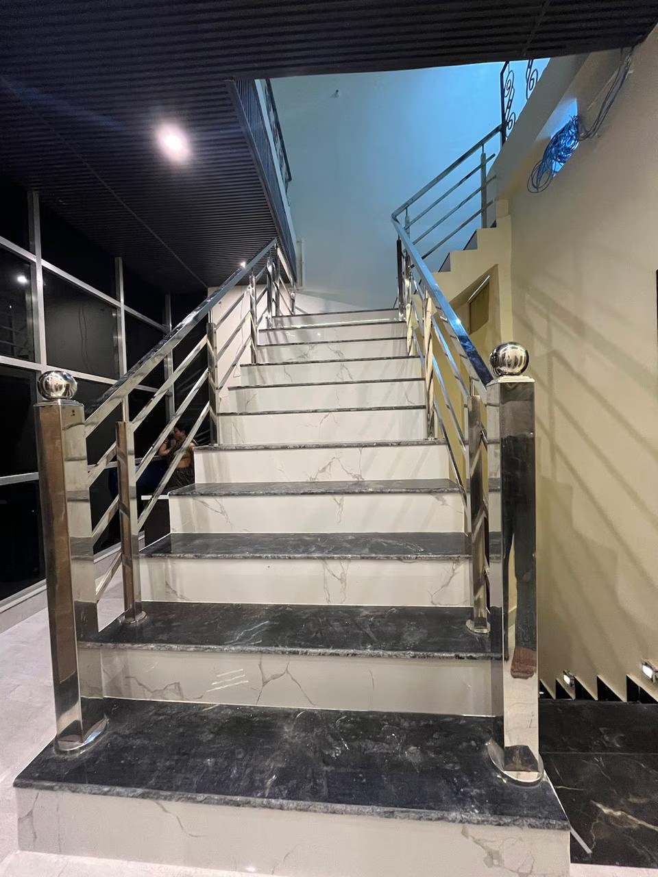Vedas Villa Ayodhya, 2 km from Shree Ram Mandir - Tap to explore photos