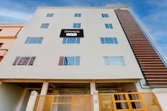 Super Townhouse Puri Bypass Crossway Formerly Hotel Pratee Heights, Bhubaneshwar