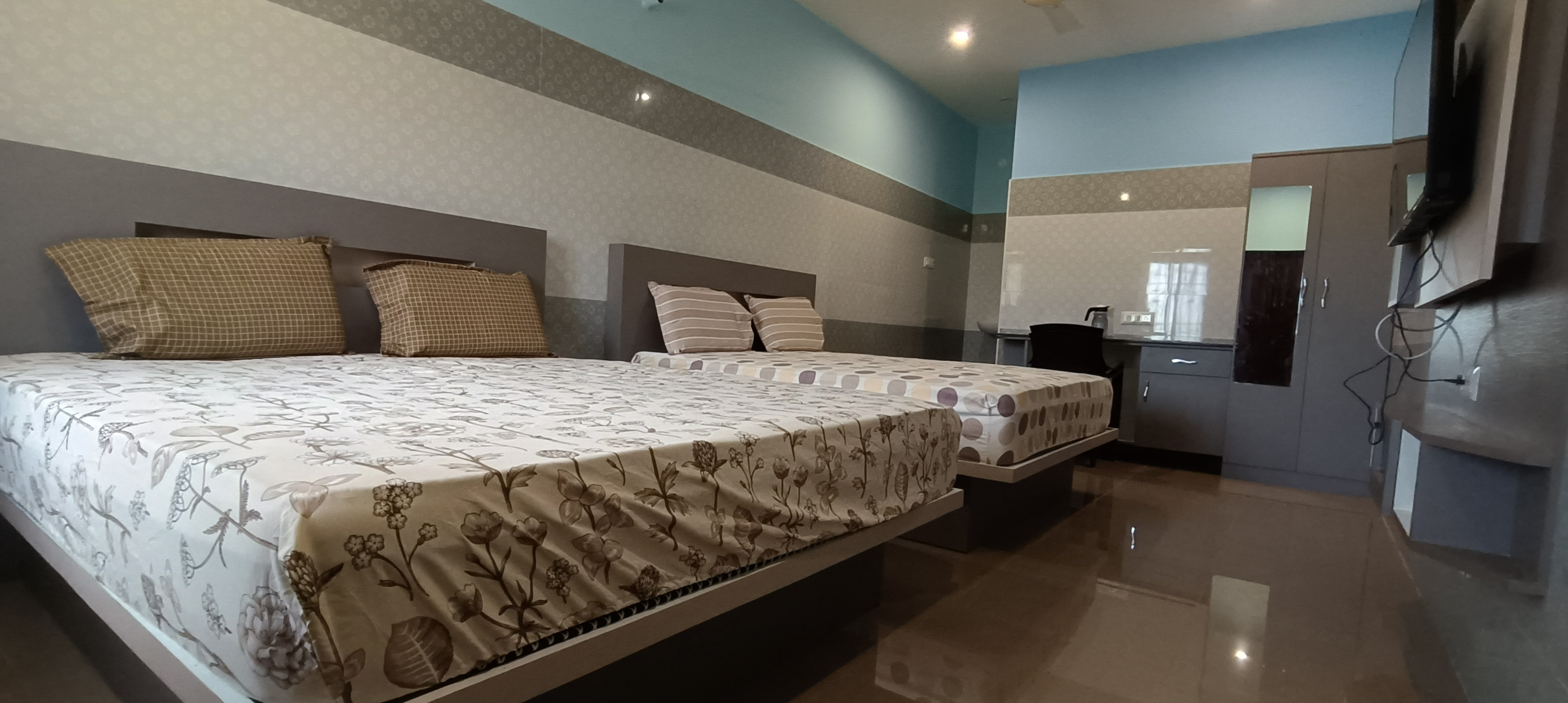 Sathyam Resorts - Tap to explore photos
