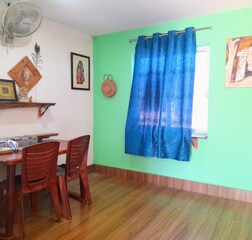 Cottage with Dinning