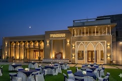 7 VACHAN LAWNS AND BANQUET, Jabalpur