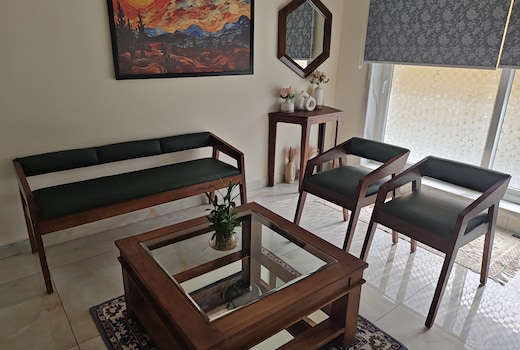 Emerald  Best 2BHK Homestay 7Elysee Homestay