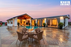 StayVista at Whispering Meadows, Karanjwan