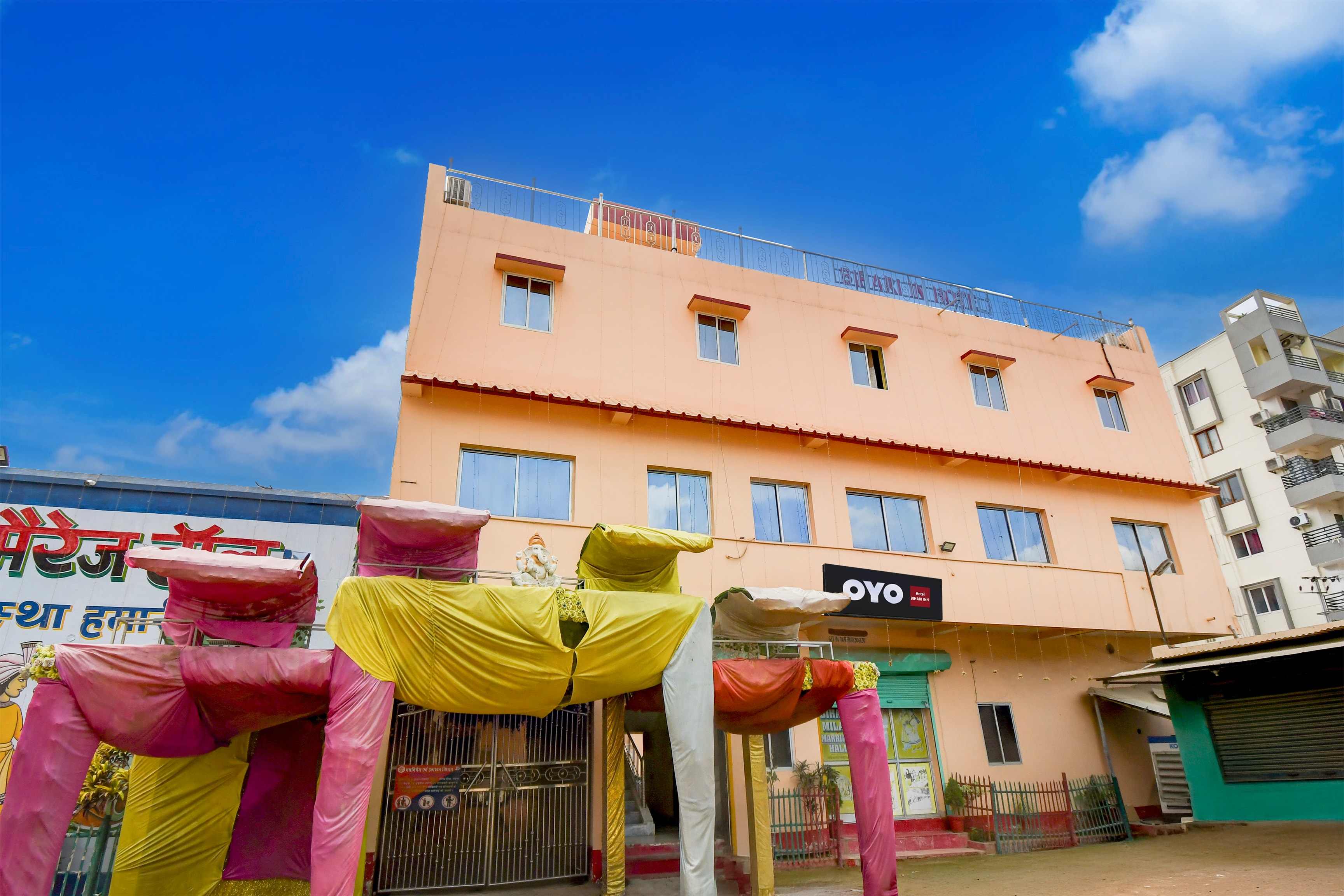 Hotel O BIHARI IN HOTEL - Tap to explore photos