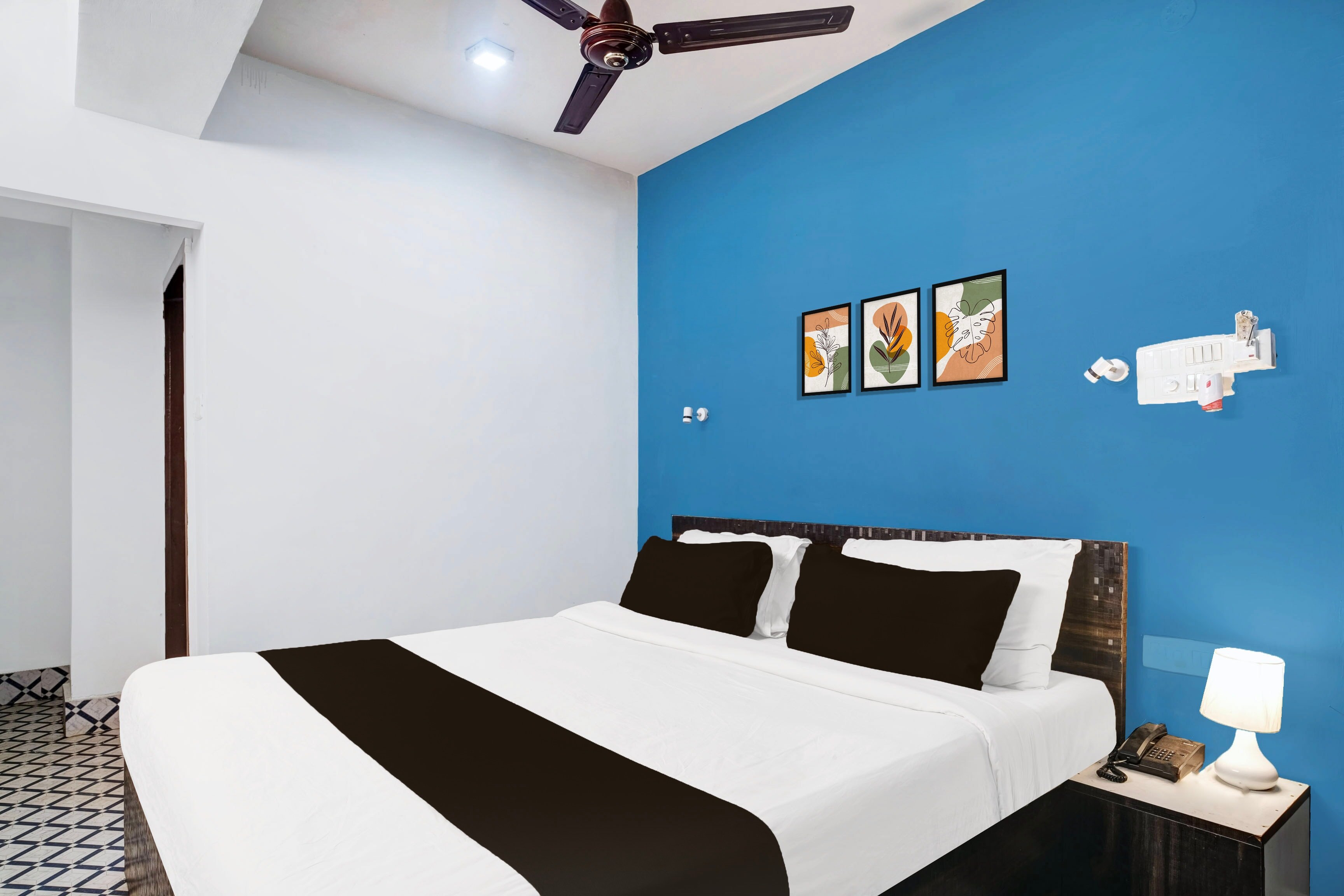 Hotel O Noonmati Guwahati Formerly Hotel Sundari - Tap to explore photos