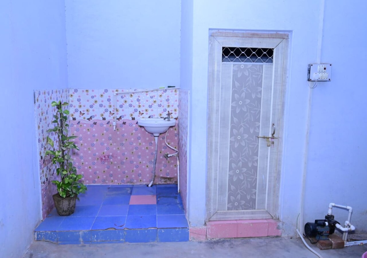 Aviral Home Stays - Tap to explore photos