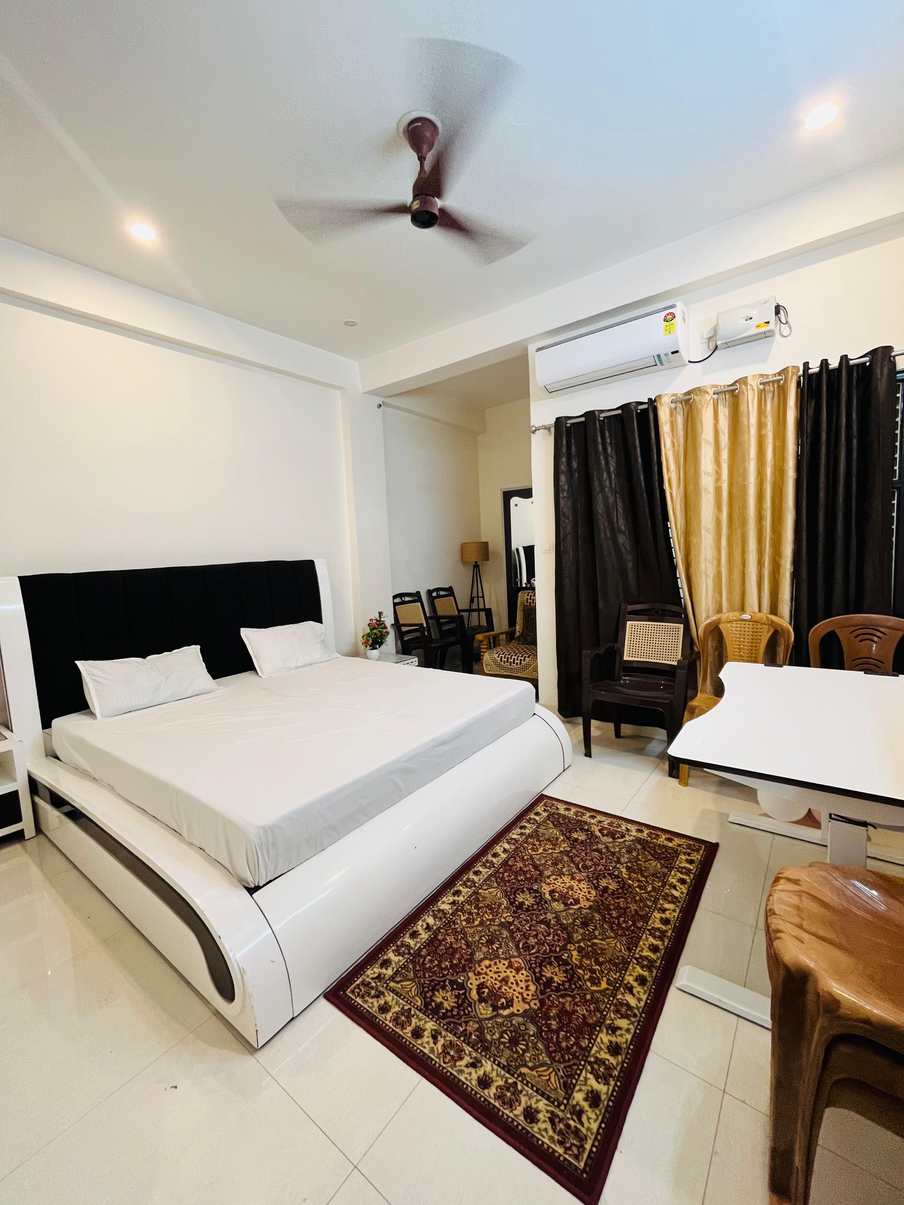 Raj Homestay Kashi - Tap to explore photos