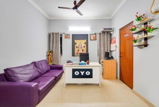 Hotel O Eswar Residency Saligramam