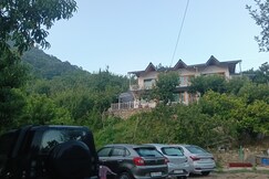 Himalayan Serenity Homestay near Kainchi Dham, Bhowali