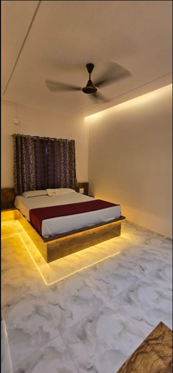 Gurukrupa Darshan Hotel - Tap to explore photos