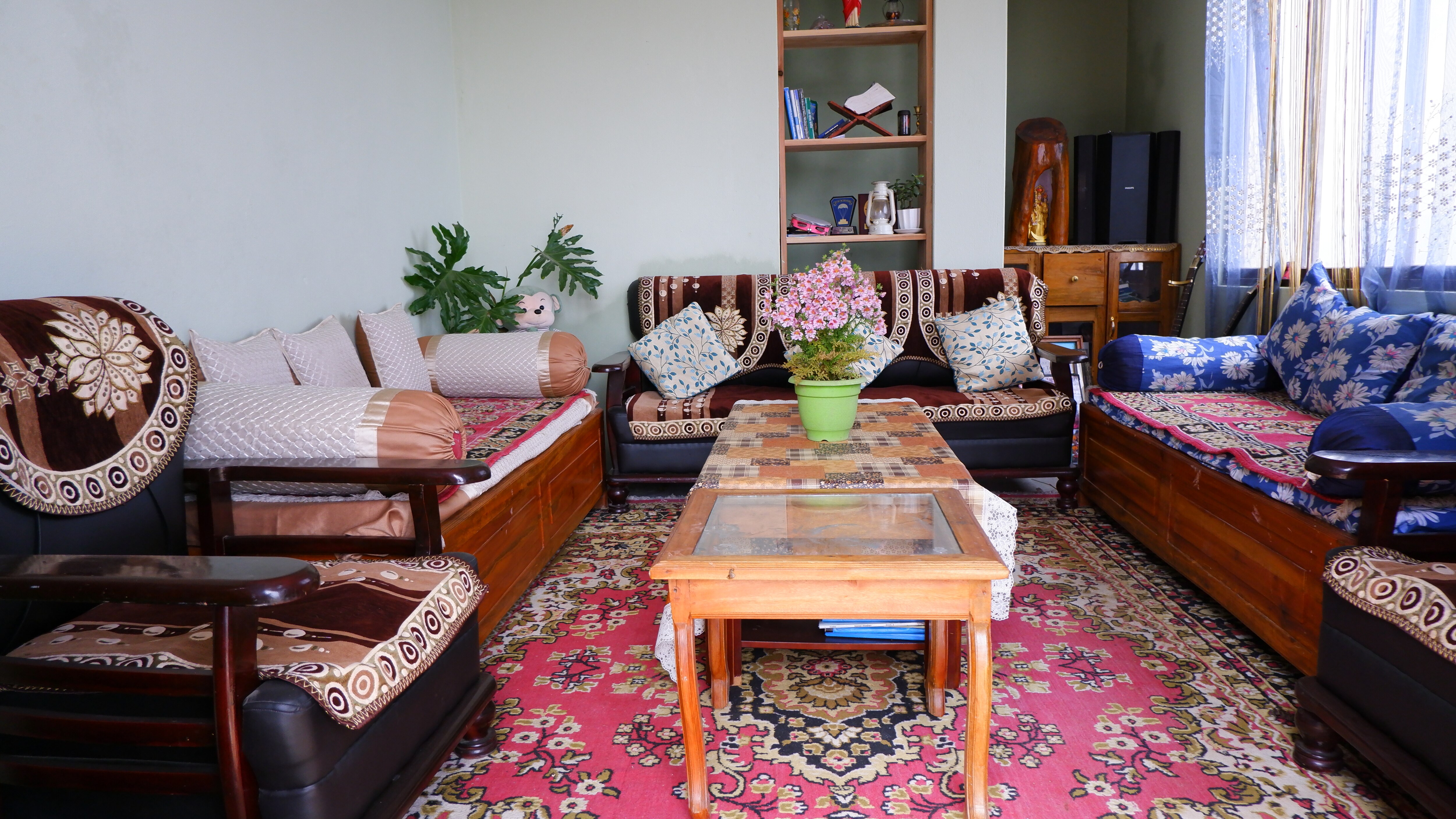 Local Connection - Grace Homestay - Tap to explore photos