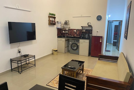 Family friendly 1BHK2 1BHK Homestay in Candolim Goa