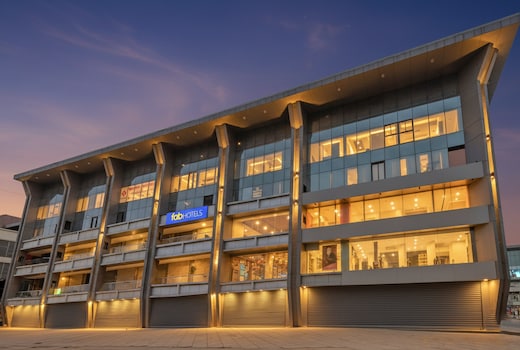 FabHotel The Park View