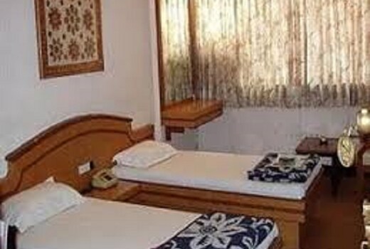 Basil Farm Stay | Rooms & Caretaker