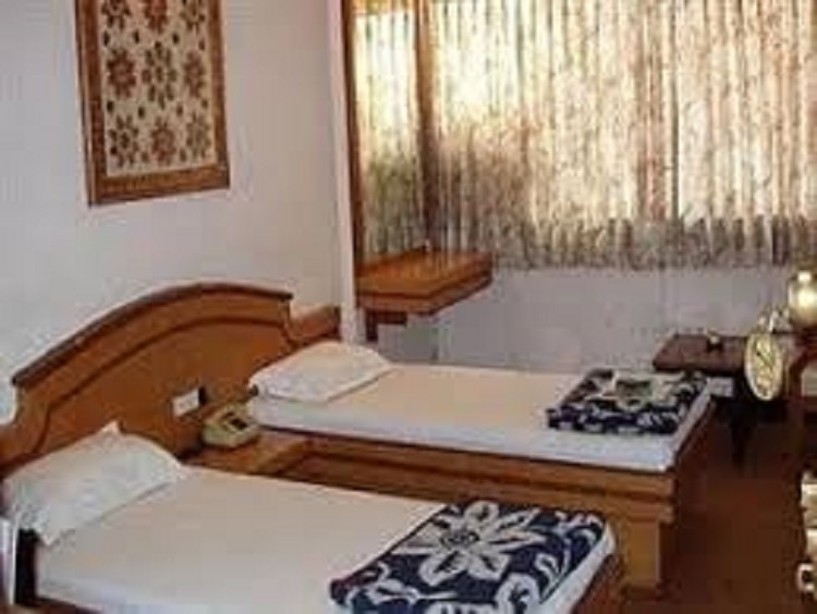 Deluxe Room 1