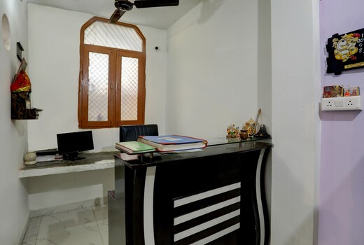 Hotel Raghav Residency