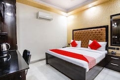 Hotel O NP INTERNATIONAL AND ACCOMMODATION, Delhi