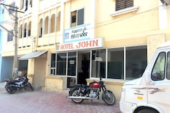 Hotel John, Kanyakumari